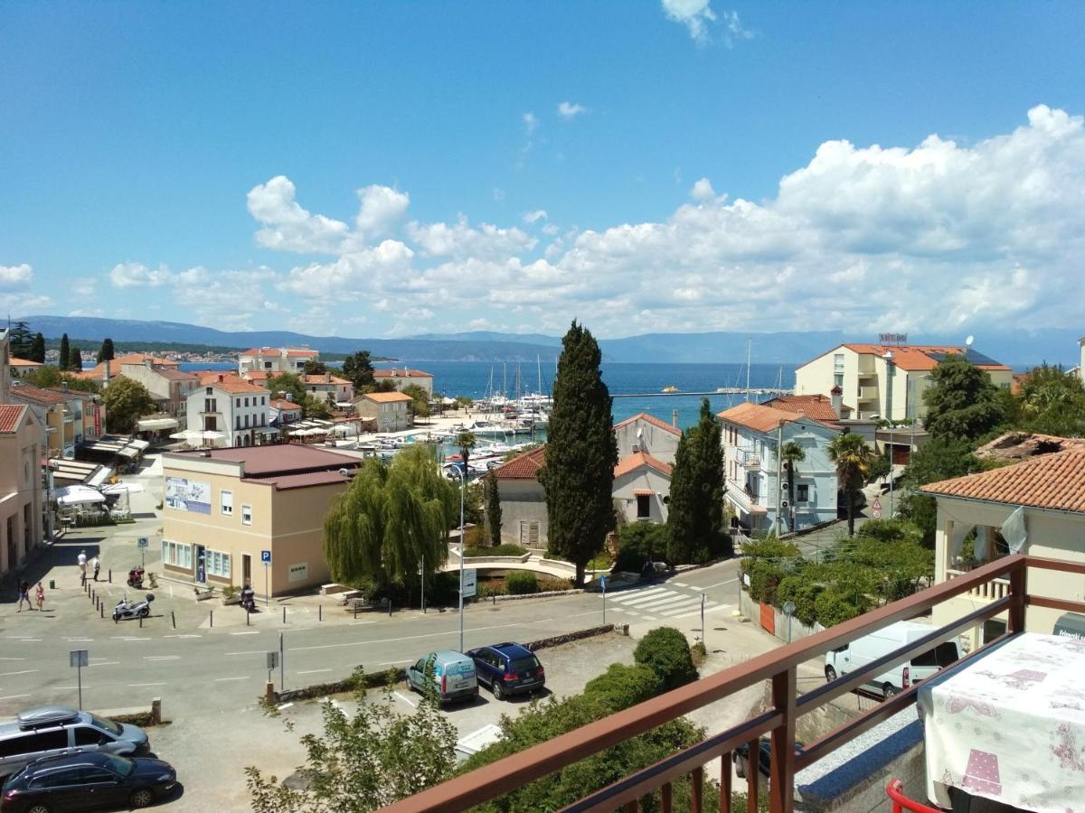 Apartments Matuc Malinska Extérieur photo